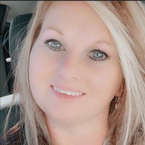 Meet your Posher, Misty